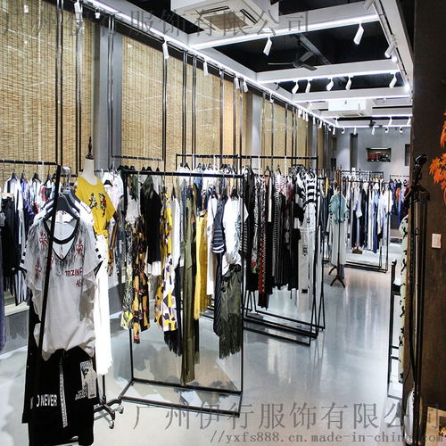 雪之雨蝶 母女夏日時尚折扣指南，揭秘優質女裝批發奧秘